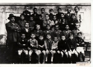 1927-Scuole-elementari-Foto-attualità-Marchi