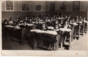 1943-scuole-elementari-M.a-Comini-per-gent.-conc.di-Marta-Luppi