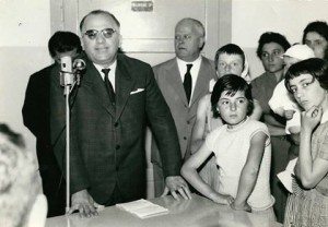 1965-il-sindaco-Gherardi-gent.conc_.-Paolo-Mattioli-Fabio-Montella