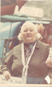 1969-Lucia-Mascheni-vendeva-Barnardon-naftalina-ed-elastici-su-concess.-della-nipote-Fulvia-Verri-1
