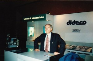 1995 giorgio allo stand sorin dideco in usa