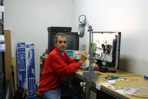 Neri Giancarlo installazione antenne riparazioni tv materiale elettrico via Castelfidardo 9/11 Mirandola tel.053521175 cell.3397907128