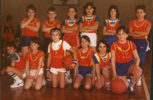 1990-Pico-basket-Gruppo-Ragazzi-gent.conc_.Tiziano-Aleotti