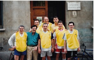 1993-Calcio-la-squadra-dellOratorio-da-sx-Cirillo-Evasio-Ciccio-Nino-Claudio-Livio-Massimo