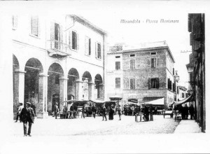 P.zza-Montanara-ora-P.zza-Mazzini-il-mercato-del-formaggio-1920