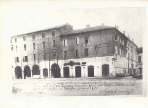 P.zza-del-Castello-primi-novecento