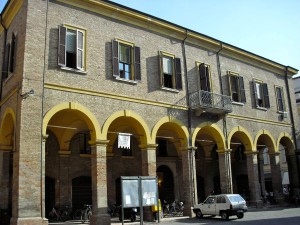 Paolo-Mattioli-il-Municipio-da-piazza-Mazzini