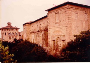 Parte-vecchia-del-Castello-Pico-1983