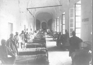 1915-Ospedale-di-via-Francesco-Montanari-un-reparto
