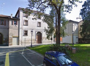 2012. Palazzo Pini  in cui si è ricostruita la chiesa di S. M. Maddalena nel 2014
