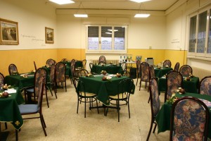 La sala degli "Amici del Burraco"