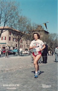 1988-Maratona-I°-donna-Claudia-Rebecchi