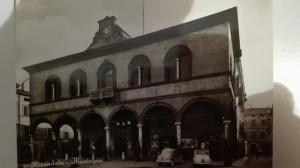 1950-Municipio-Piazza-Costituente-Gent.conc_.-Marina-Rosmini