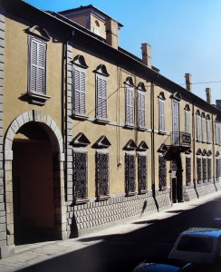 Palazzo Bresciani-Rodriguez, facciata