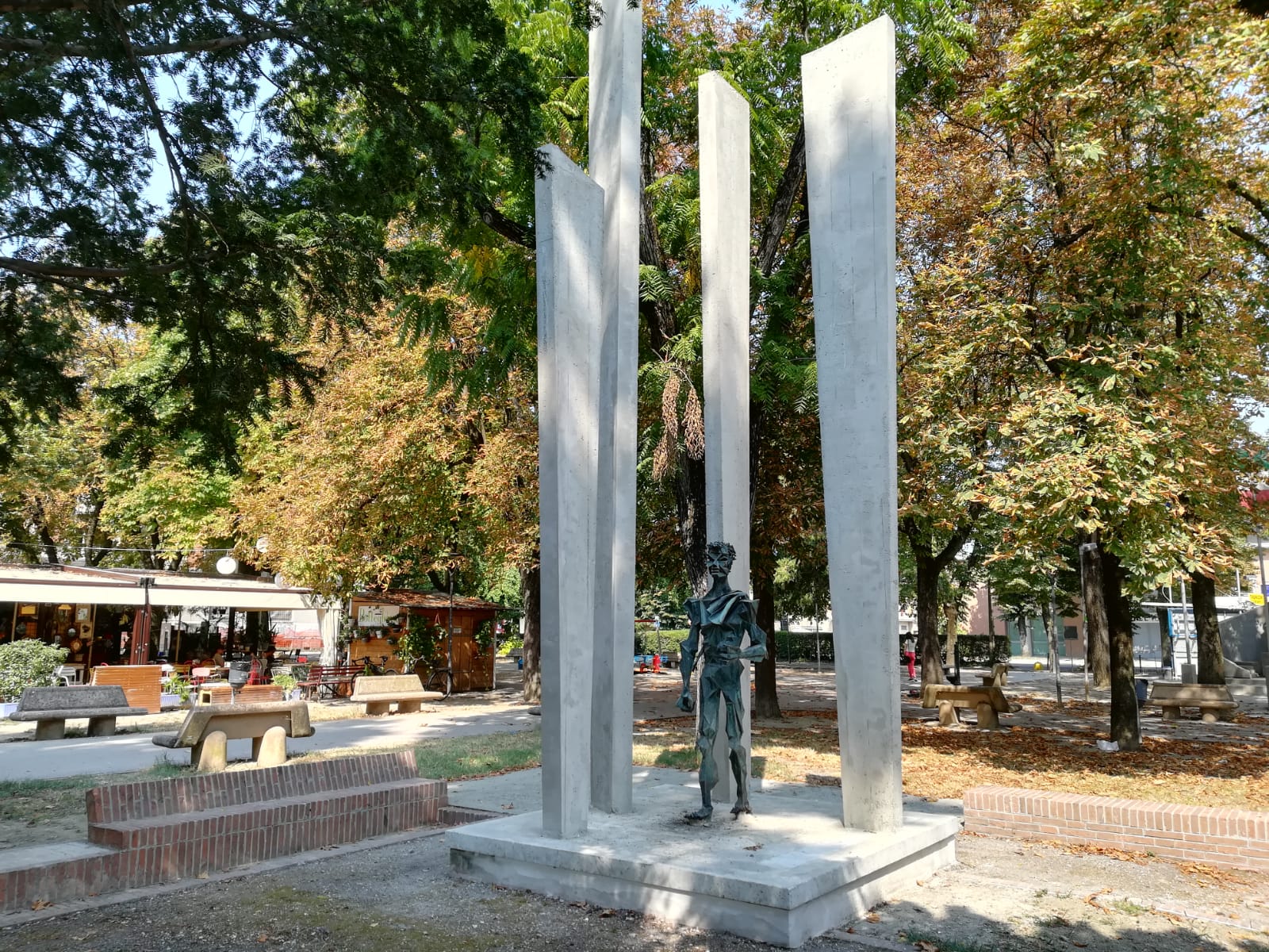 monumento Francesco Montanari