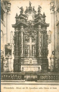 Chiesa del Gesù - Altare di legno intagliato Gent.conc. Roberto Neri