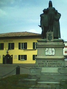 Monumento a Don Giuseppe Andreoli