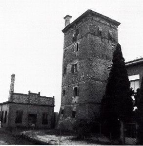 Malcantone di Medolla - Torre cinquecentesca che faceva parte di un castello dei Montecuccoli.