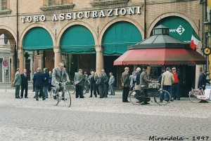 Mirandola-Edicola-della-Piazza