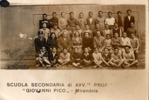 1949-Scuola-di-Avviamento-professionale-gent.conc_.-Paola-Golinelli