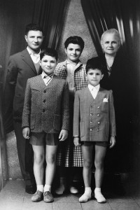 1955-famSecchi-dasx-Paride-Marilena-Filomena-Alfredo-Massimo-gent.conc_.-Massimo-Secchi