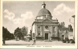 Chiesa-della-Madonnina-08