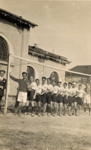 1924-Calcio-Mirandolese-amichevole-a-Concordia-Gent.conc_.-Alberto-Bombarda