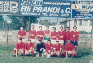 1985-squadra-di-calcio-degli-alti-belli-fatti-bene-web