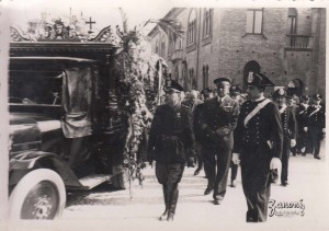 1942-Funerale-a-fascista-caduto