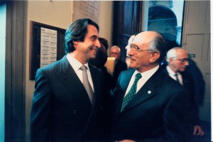 Il Maestro Luigi Girati con il direttore d'orchestra Riccardo Muti