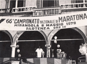 1979-Maratona-Nazionale-Palco-Premiazioni-