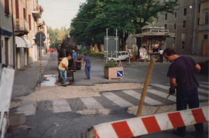 1992-Lavori-di-asfaltatura-Gent.conc_.Paolo-Mattioli
