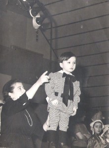 1969-Festa-dei-Bimbi-alla-Bussola-Massimo-Chierici-con-la-madre-Amedea-Gent.conc_.-Vanni-Chierici