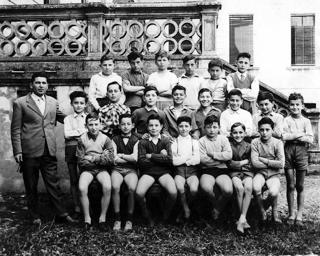 1955 Scuole elementari  Classe V c. '55-'56 (maestro I. Michelini) gent.conc. Manuela Michelini